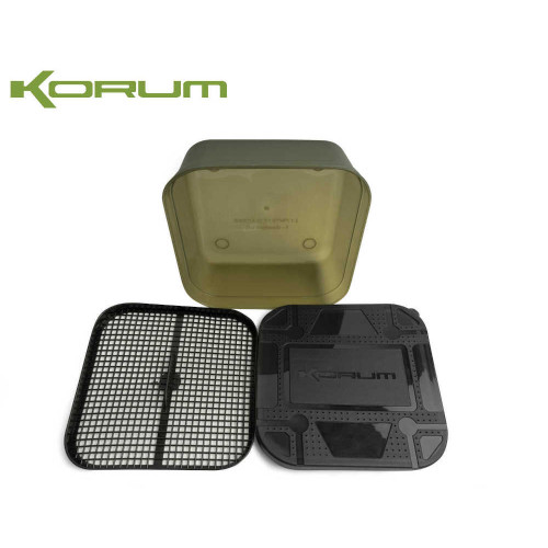 Korum Maggot Tub and Riddle