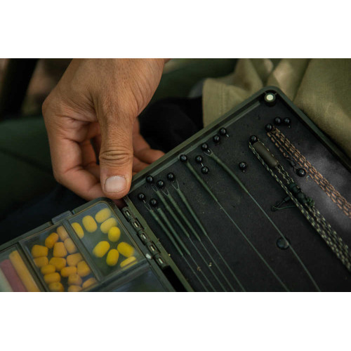 Prowess W-Rig & Baits Box